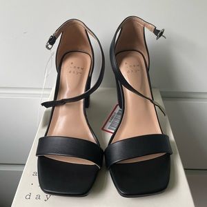 A New Day Women’s NWT Black Ema High Block Heeled Square Toe Pumps - Size 6W